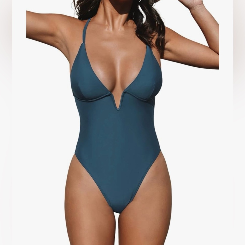CupShe Size L bathing suit